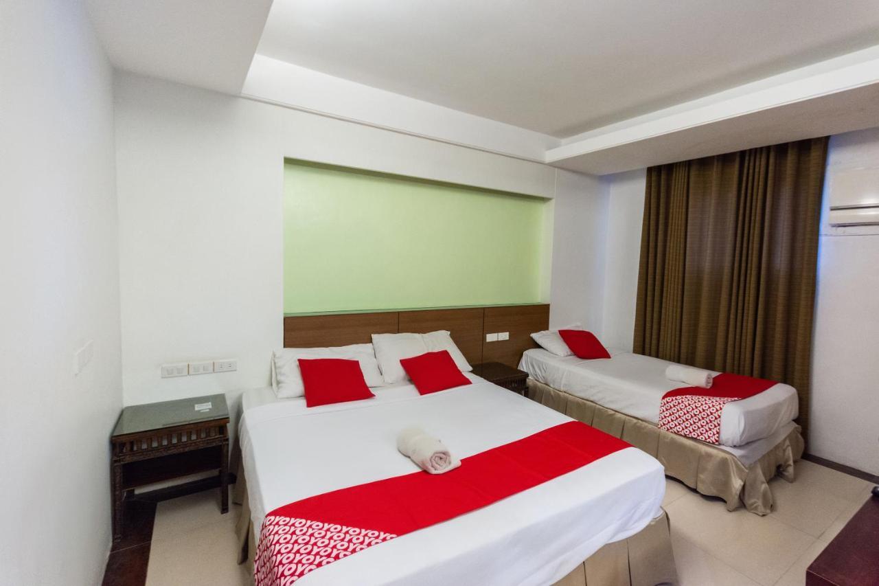 Chito'S Hotel Iloilo City Exterior photo