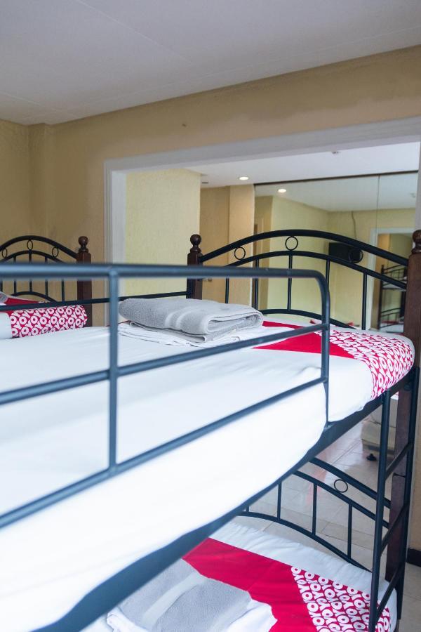 Chito'S Hotel Iloilo City Exterior photo